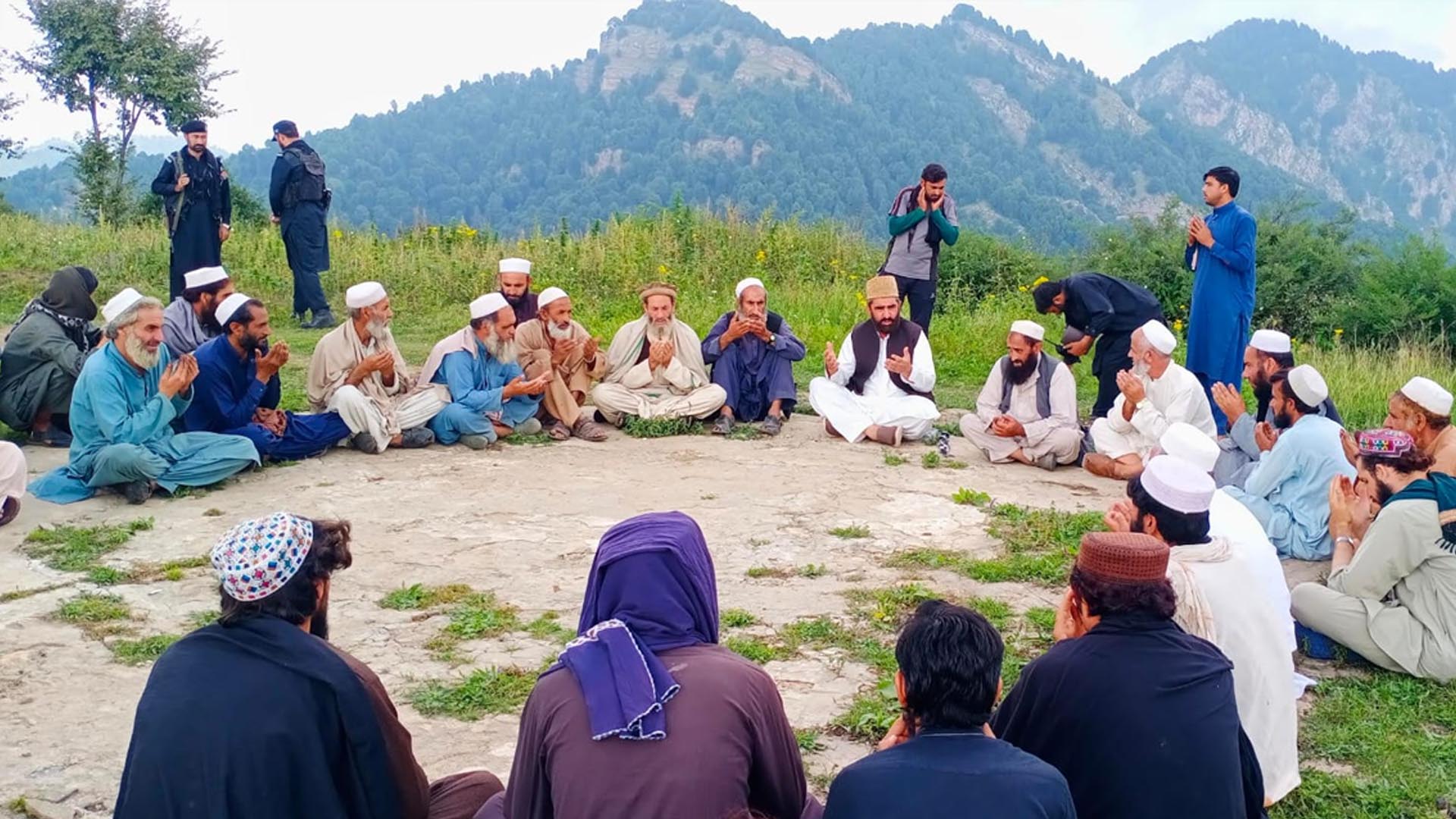 خیبر: وادی تیراہ سنڈاپال اور درے نغری کے متاثرین تین سال بعد بھی رجسٹریشن سے محروم
